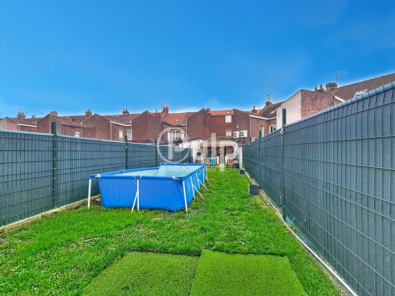 Maison - 159 m² - 6 pièces