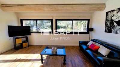 Maison - 199 m² - 8 pièces