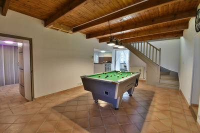 Maison - 220 m² - 8 pièces