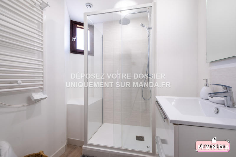 Studio - 30 m² - 1 pièce