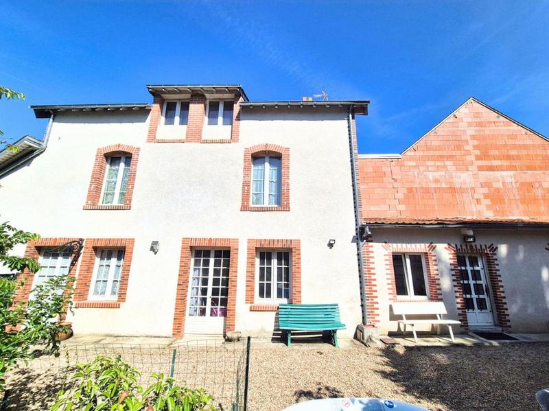 Maison de bourg - 166 m² - 4 pièces