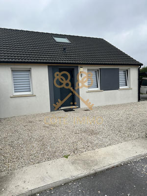 Maison - 85 m² - 4 pièces