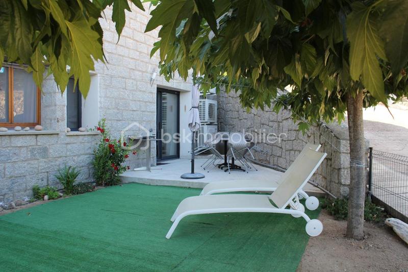 Maison en pierre - 263 m² - 11 pièces