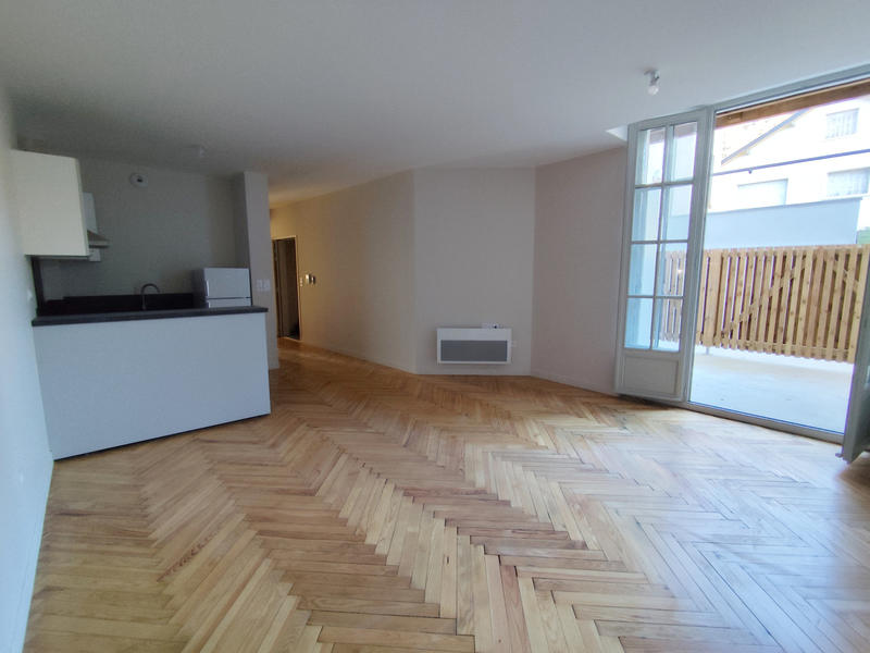 Appartement - 79 m² - 4 pièces