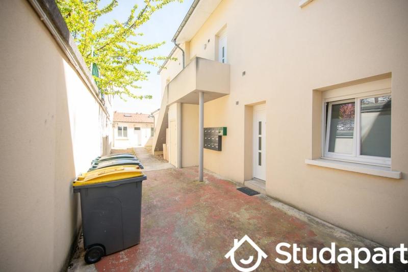 Appartement - 15 m² - 1 pièce