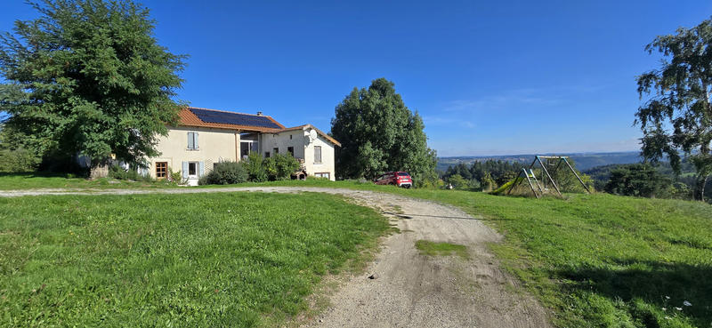 Maison - 172 m² - 9 pièces