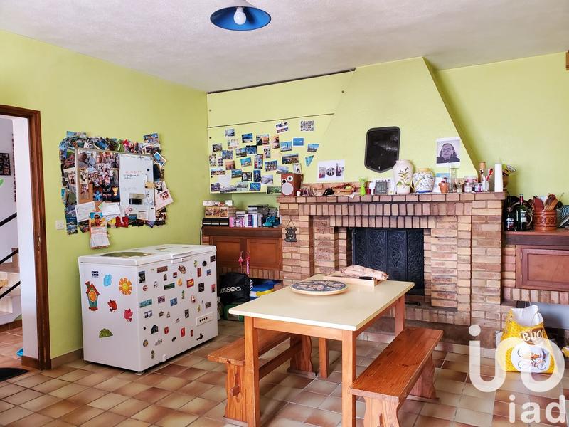 Maison - 214 m² - 8 pièces