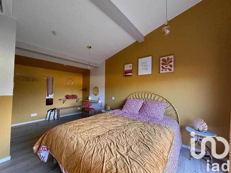 Maison - 183 m² - 8 pièces