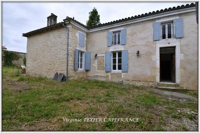Maison en pierre - 168 m² - 6 pièces