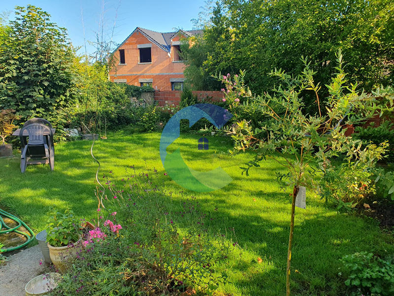 Maison - 77 m² - 6 pièces