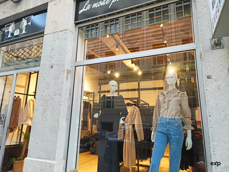 Fonds de commerce - Local commercial - 38 m²