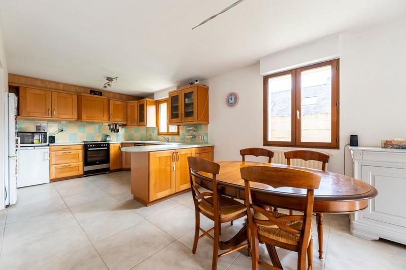 Maison - 127 m² - 5 pièces