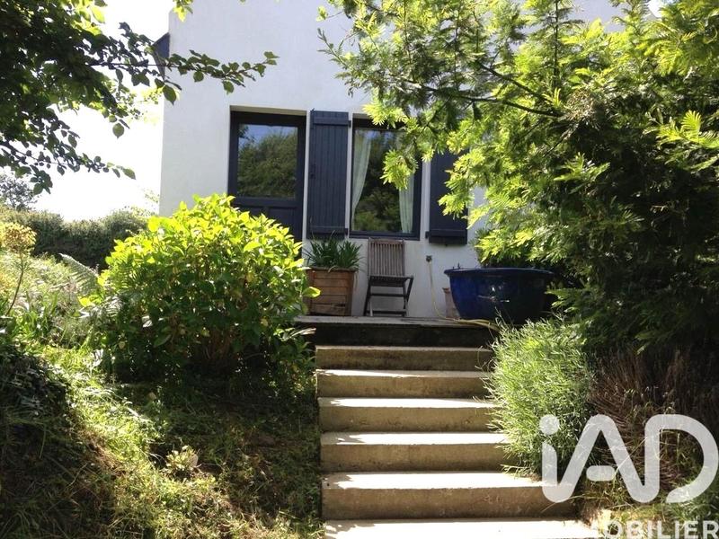 Maison - 107 m² - 5 pièces