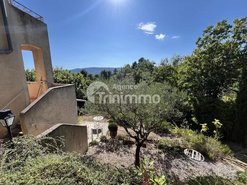 Maison - 195 m² - 6 pièces