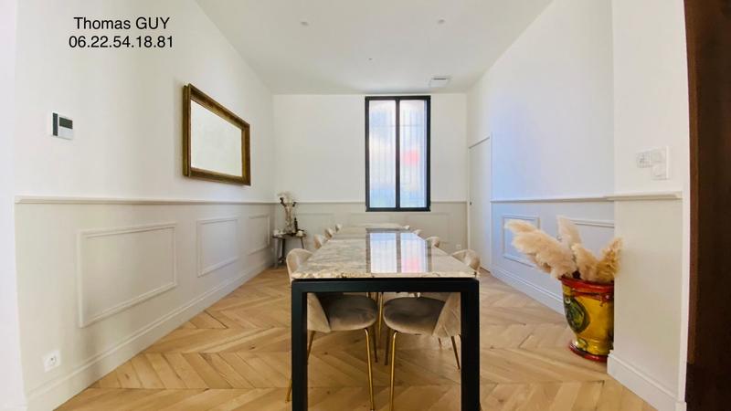 Maison de ville - 230 m² - 5 pièces