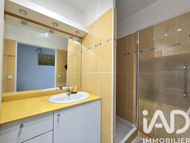 Appartement - 77 m² - 3 pièces