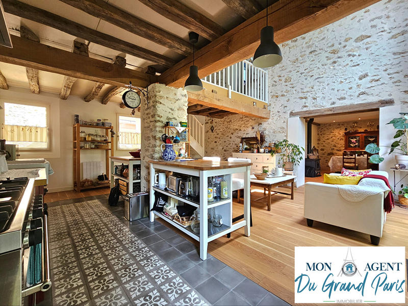 Maison - 184 m² - 7 pièces