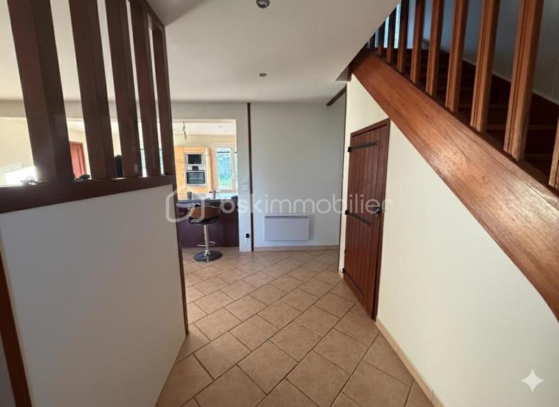 Maison - 170 m² - 6 pièces