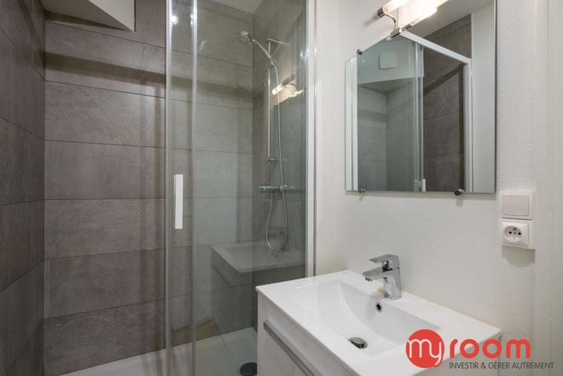 Chambre - 9 m² - 1 pièce