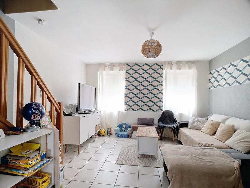 Appartement - 70 m² - 3 pièces