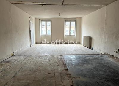 Appartement - 98 m² - 4 pièces