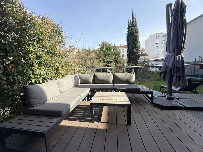 Duplex - 110 m² - 4 pièces