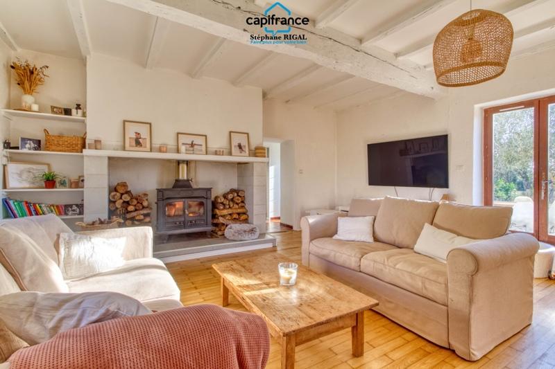 Propriété - 190 m² - 9 pièces