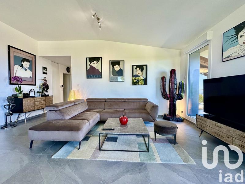 Appartement - 120 m² - 4 pièces