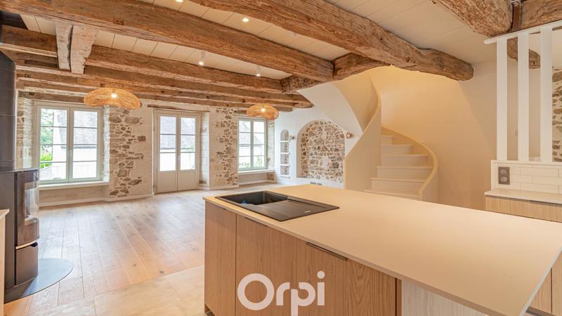 Maison - 179 m² - 5 pièces