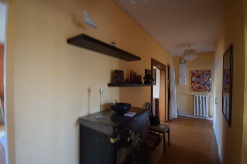 Appartement - 82 m² - 3 pièces