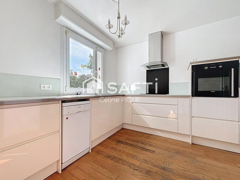 Appartement - 97 m² - 4 pièces