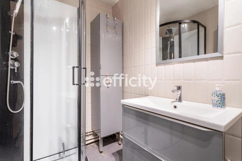 Appartement - 120 m² - 5 pièces