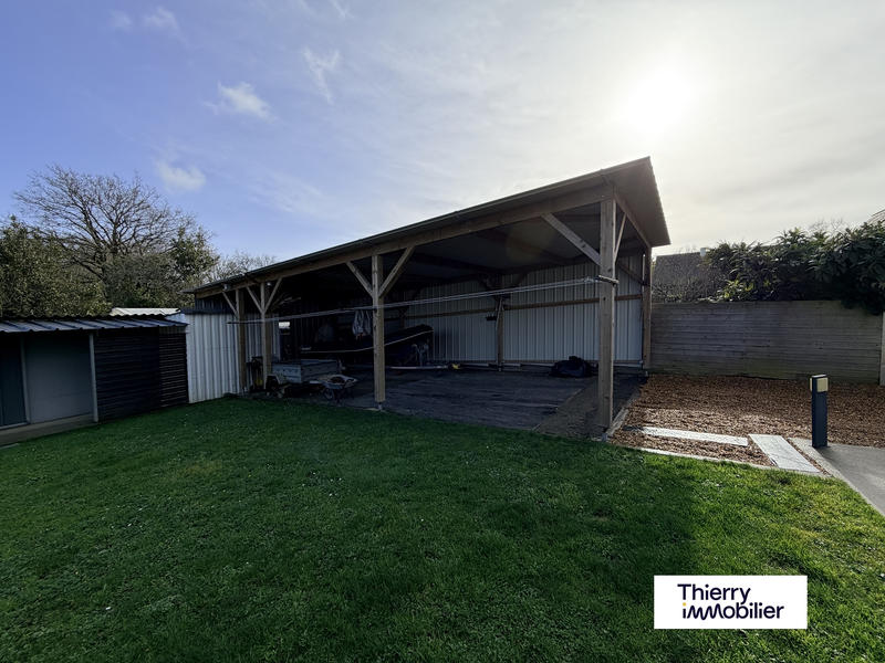 Maison - 180 m² - 6 pièces