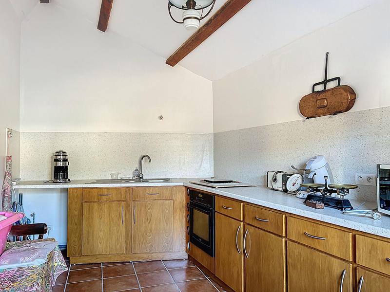 Maison - 394 m² - 6 pièces