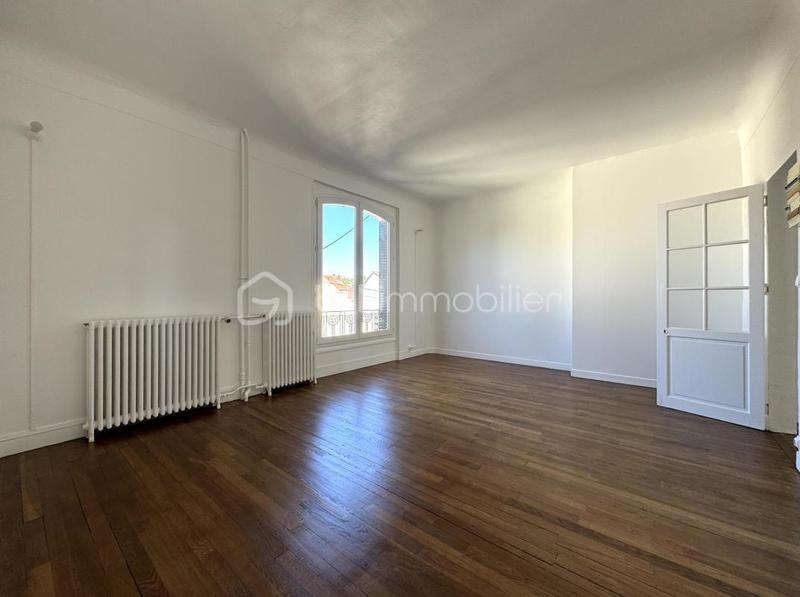 Duplex - 121 m² - 6 pièces