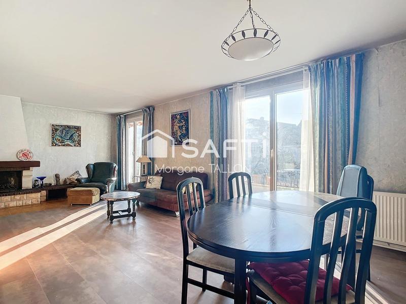 Maison - 178 m² - 5 pièces
