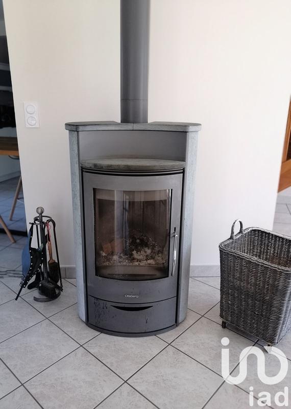 Maison - 143 m² - 9 pièces