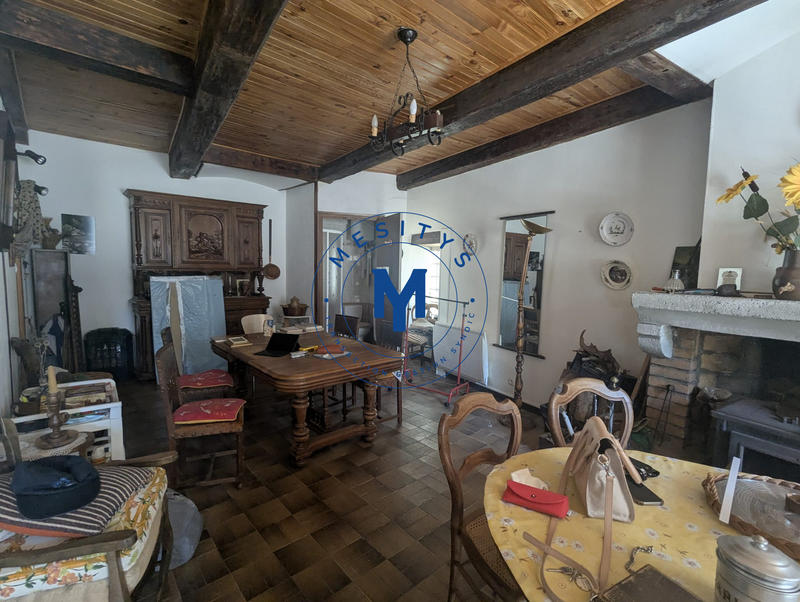 Maison ancienne - 210 m² - 6 pièces