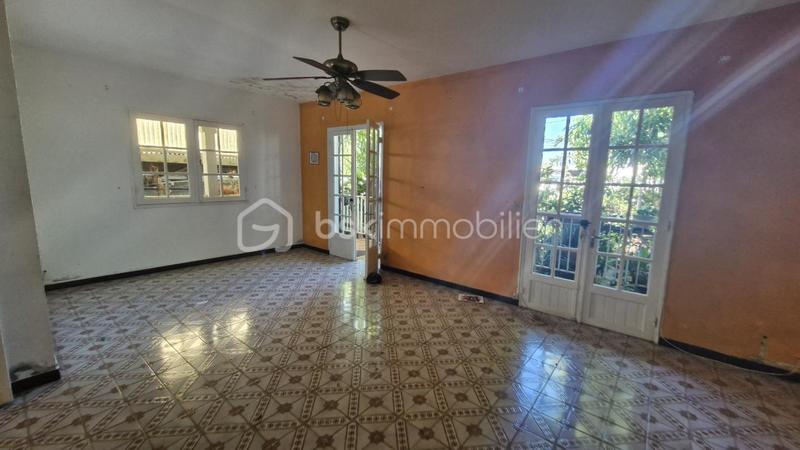 Maison - 188 m² - 8 pièces