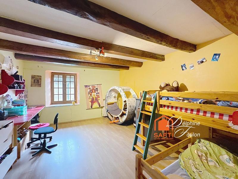 Maison - 288 m² - 8 pièces