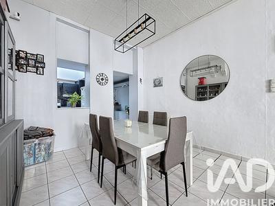 Maison de ville - 95 m² - 5 pièces