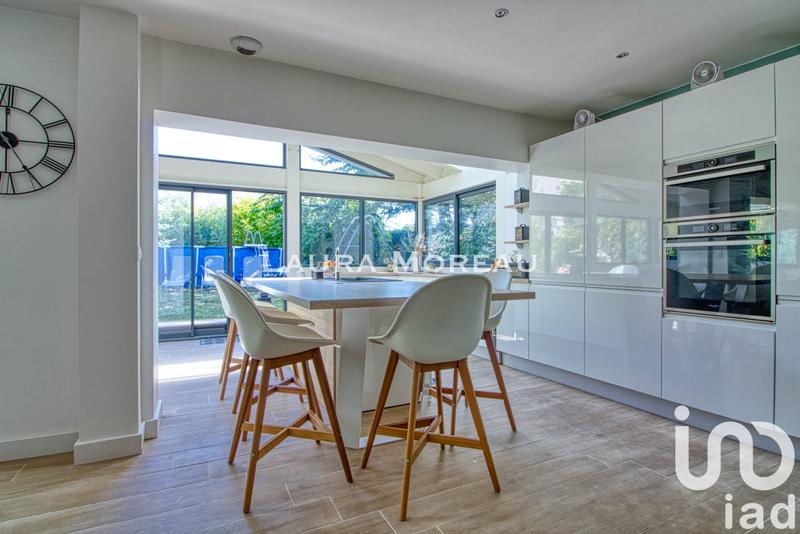 Maison - 133 m² - 8 pièces