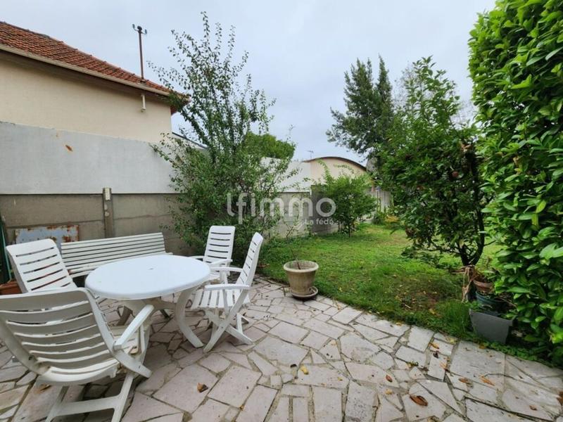 Pavillon - 155 m² - 9 pièces