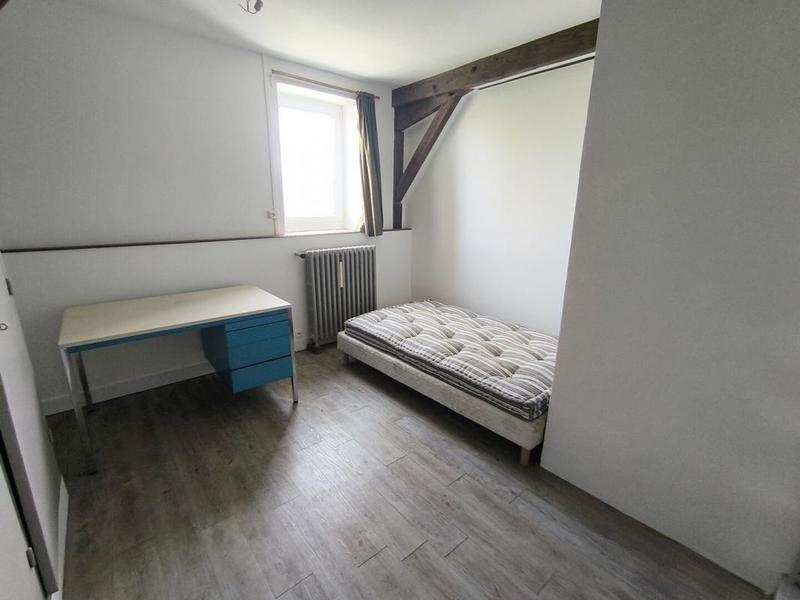 Maison - 315 m² - 13 pièces