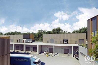 Local commercial - 111 m²