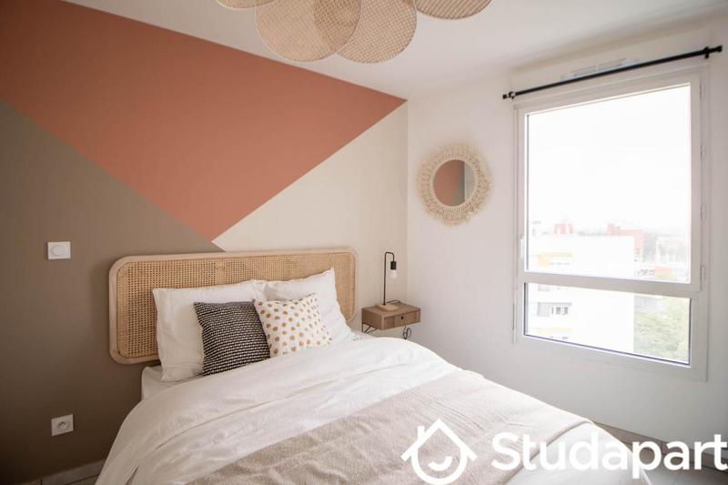 Chambre - 10 m² - 1 pièce