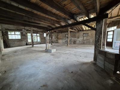 Immeuble - 300 m² - 2 pièces