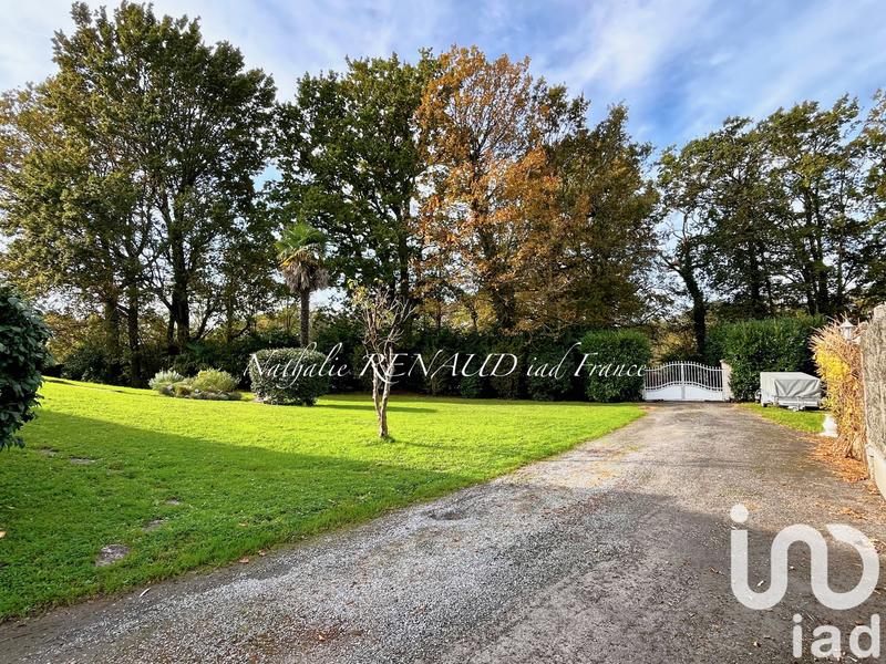 Maison - 187 m² - 8 pièces