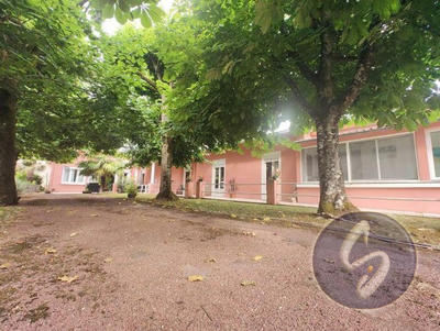 Maison - 162 m² - 7 pièces