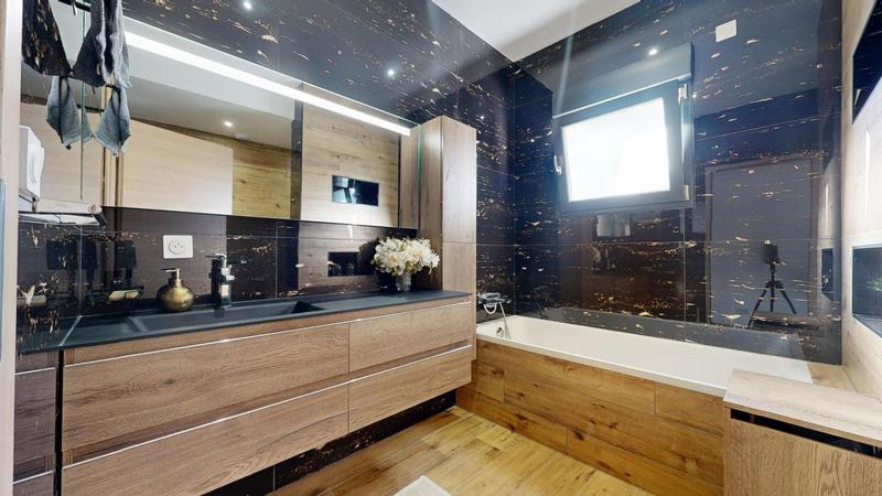 Demeure - 277 m² - 7 pièces